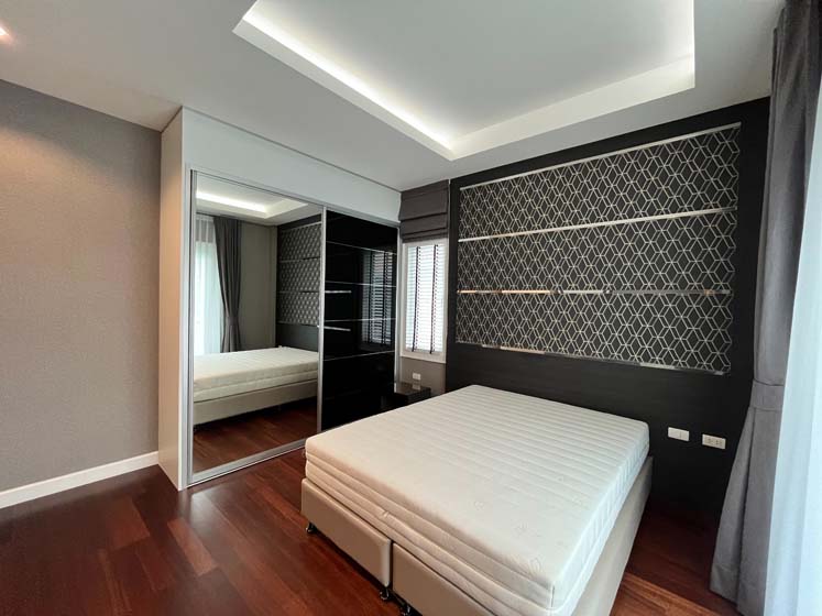 House with Shared Pool in Sukhumvit 